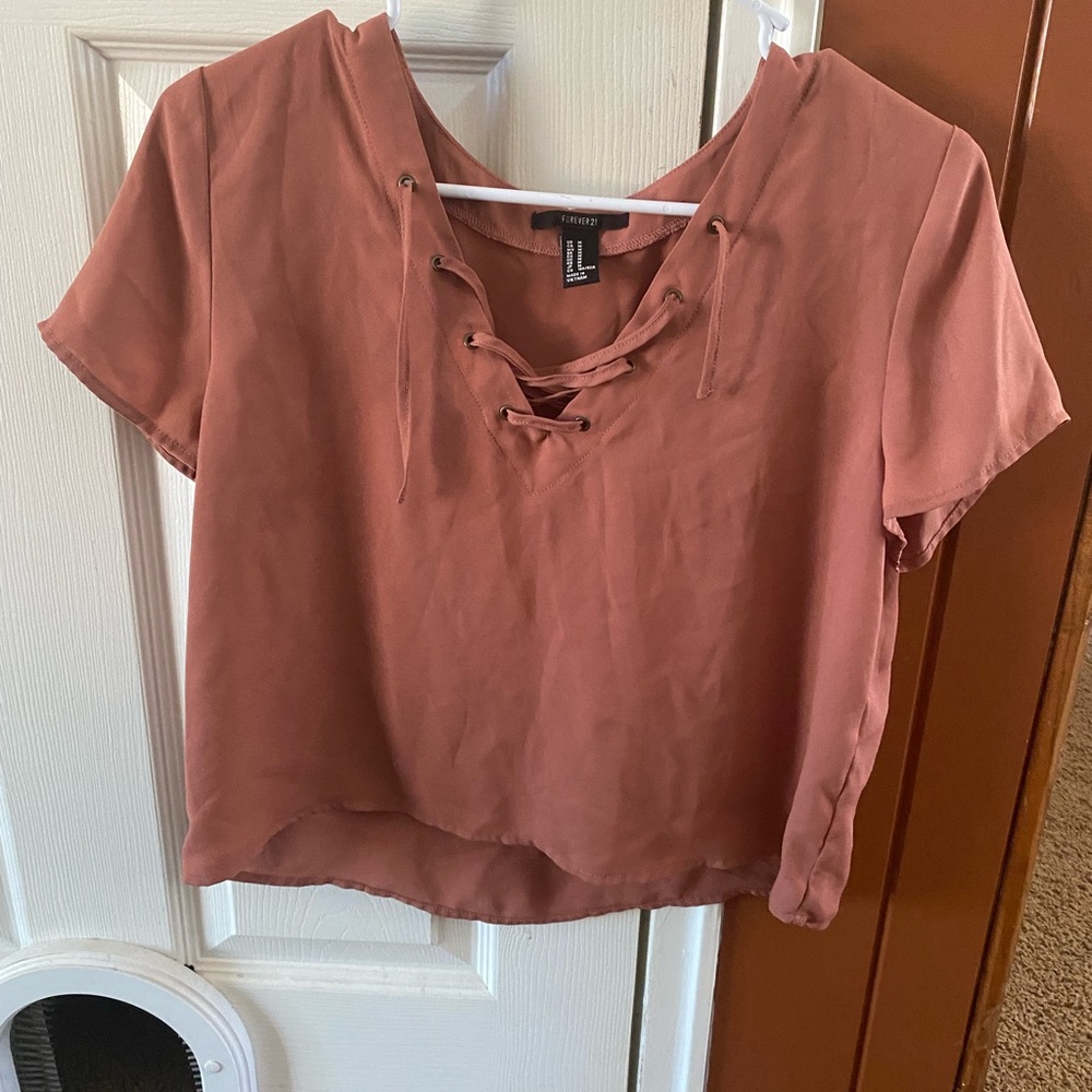 Forever 21 Rose Gold Women’s Blouse Medium
